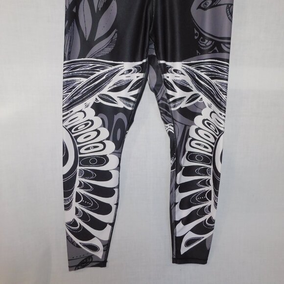 NoMiNou Womens M Black White Gray Indigenous Native Full Length Leggings - Picture 4 of 9